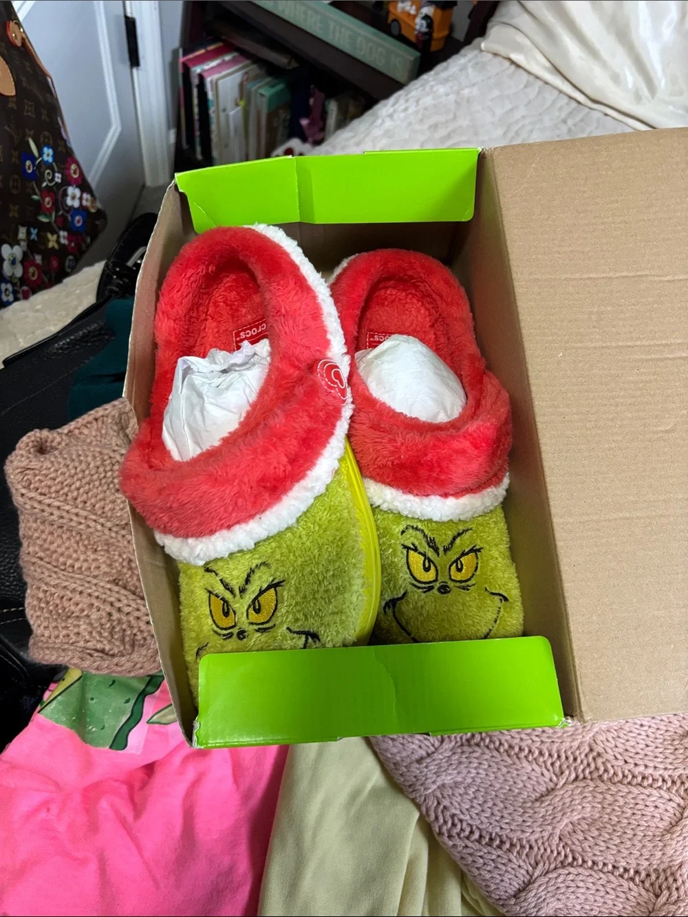 CROCS Kids Grinch Plush Slip-Ons in Green and Red